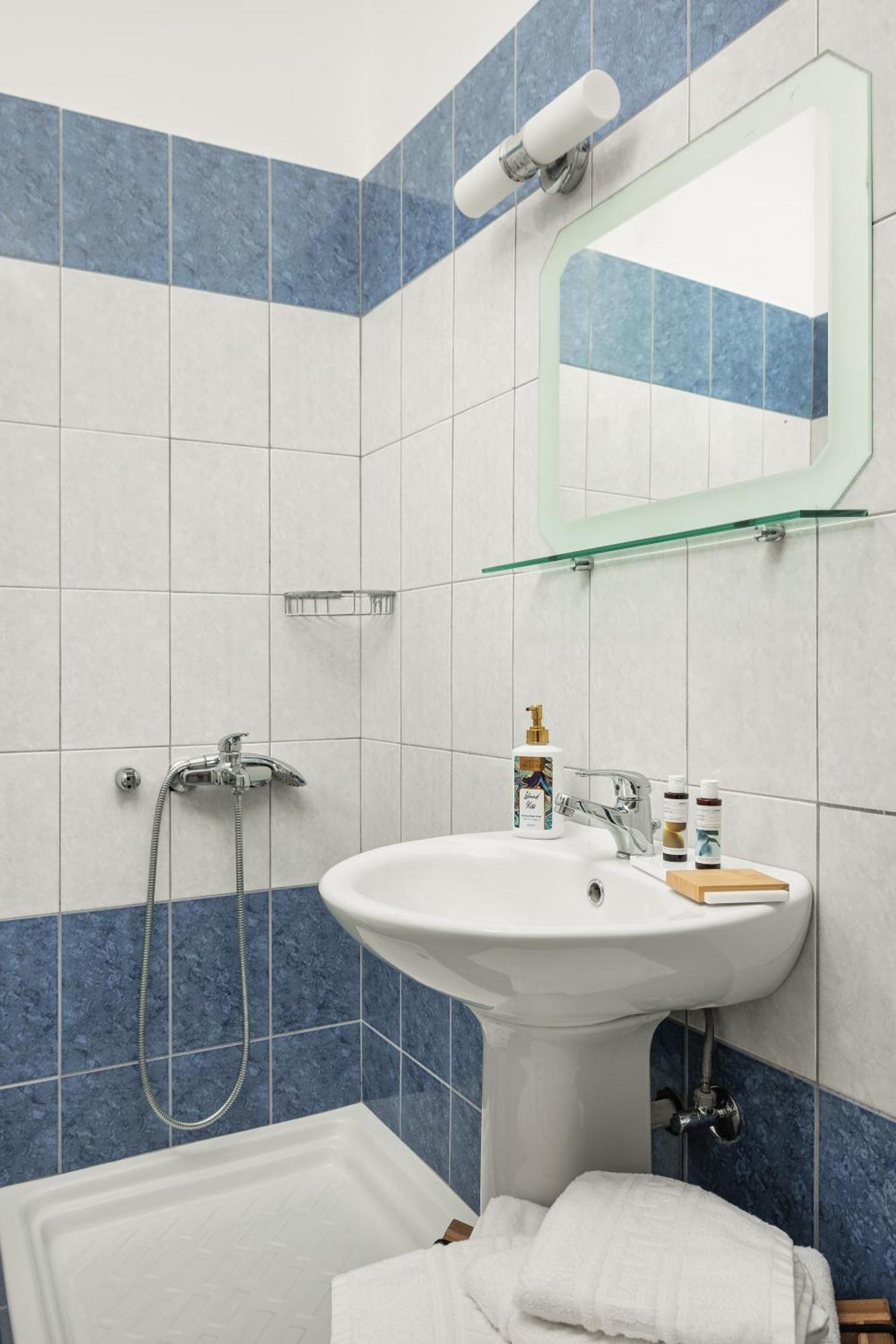 Staikos Apartment Lygia  Ngoại thất bức ảnh